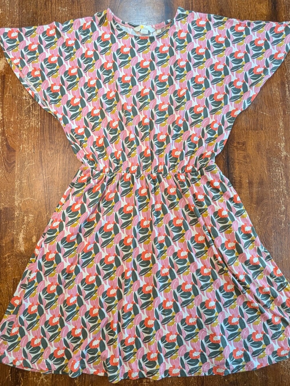 Boden Floral Flutter Sleeve Dress Womens Size 8P Pink Casual Comfortable Pockets